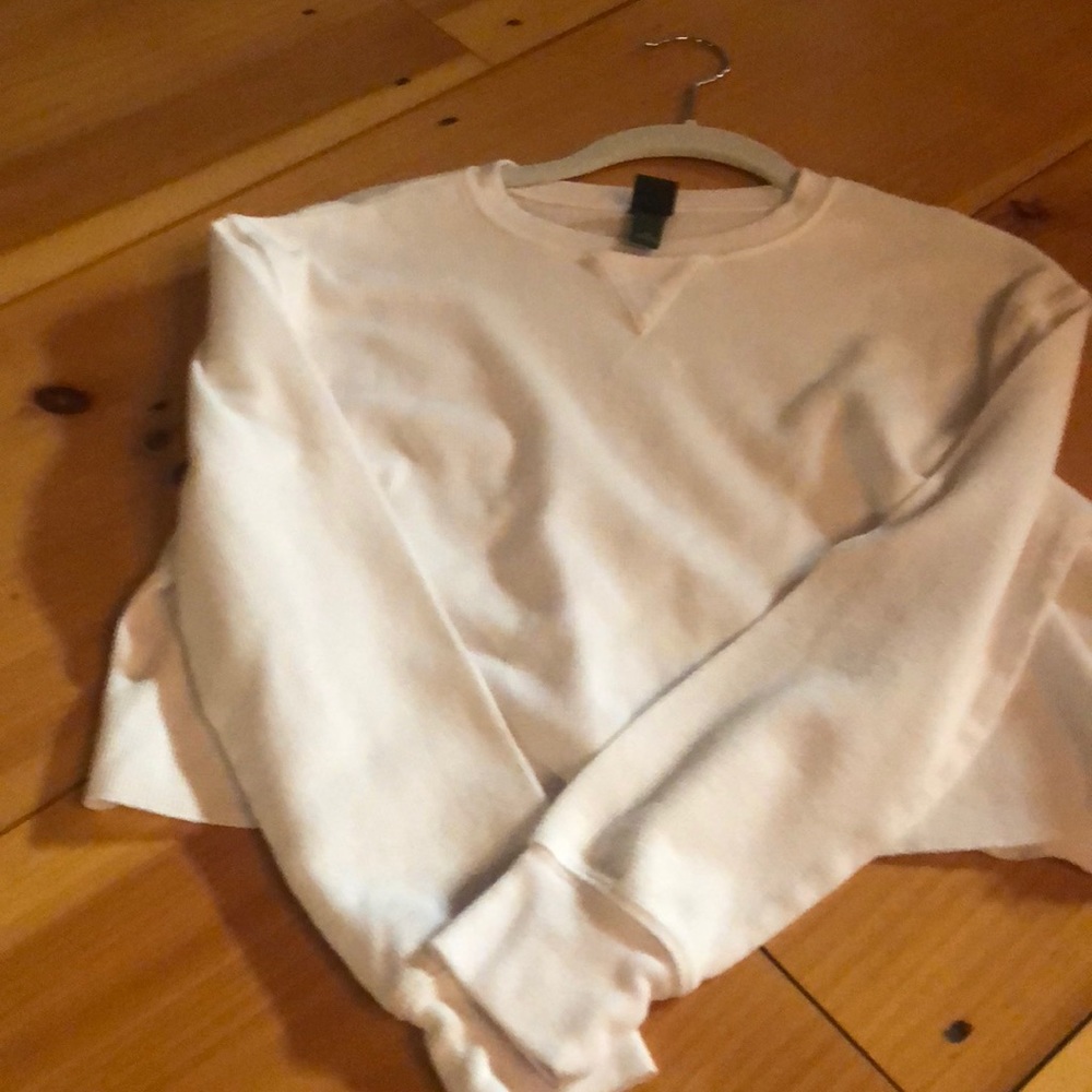 White long sleeve thermal crop top